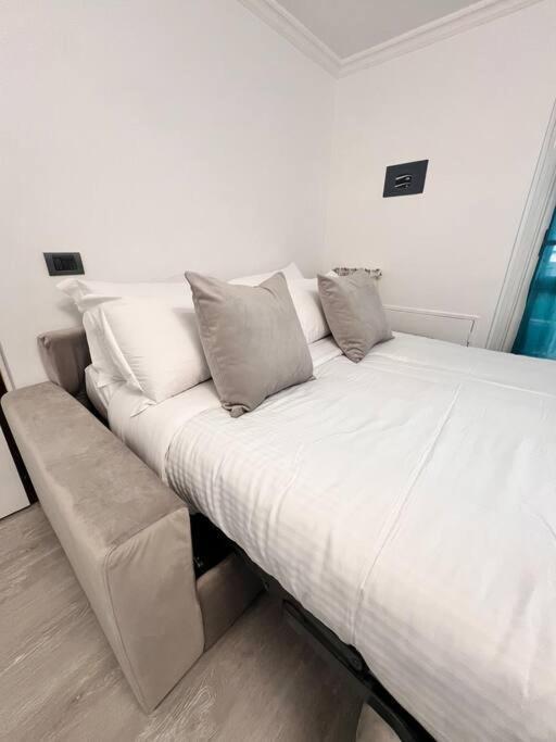 Mezzo Experience Holiday Home Eur روما المظهر الخارجي الصورة