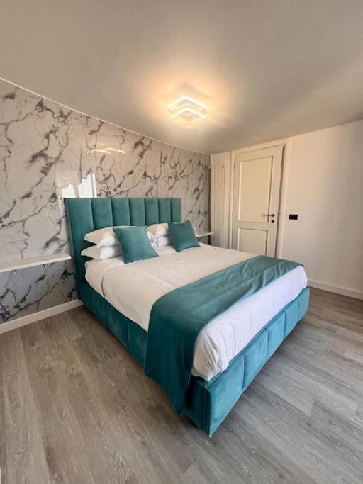 Mezzo Experience Holiday Home Eur روما المظهر الخارجي الصورة
